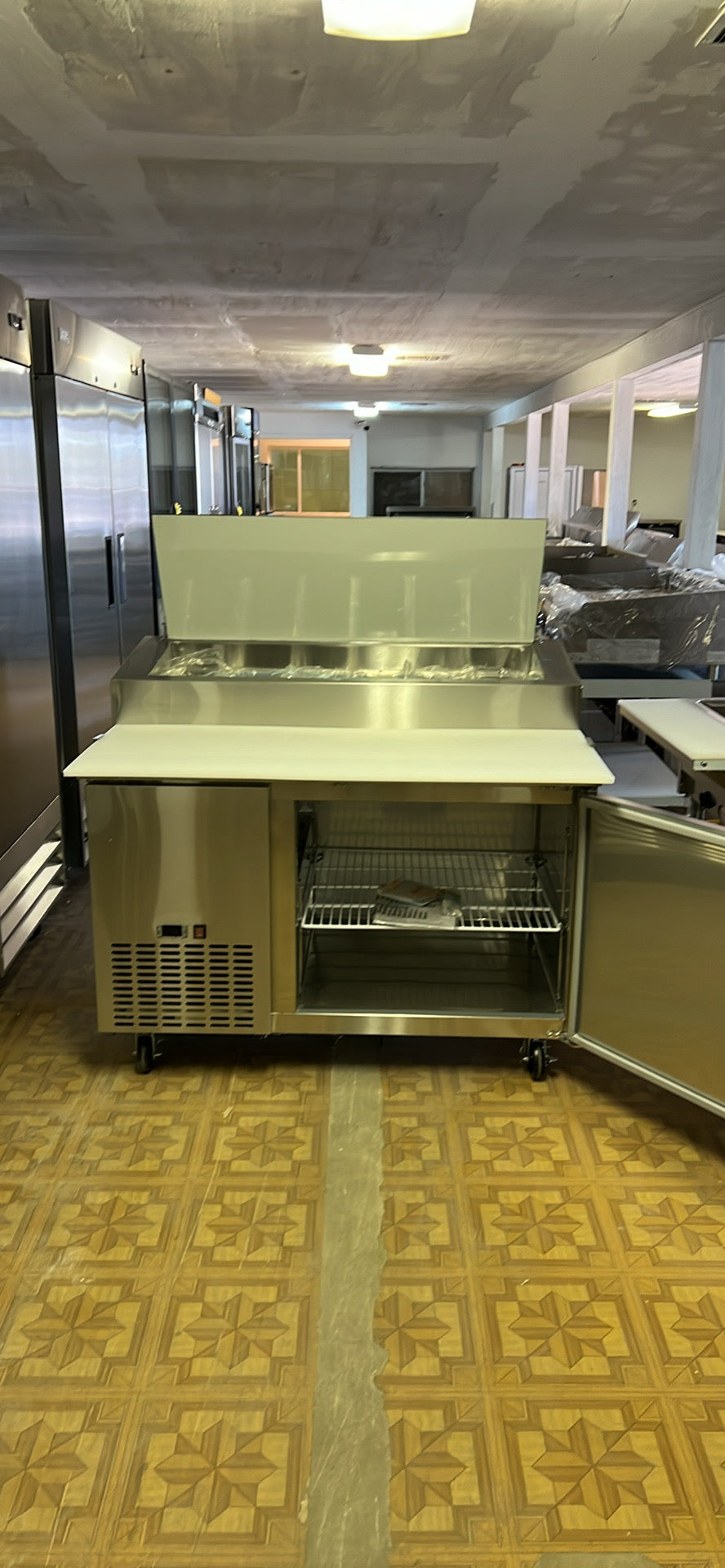 CES 50" Pizza Prep Station