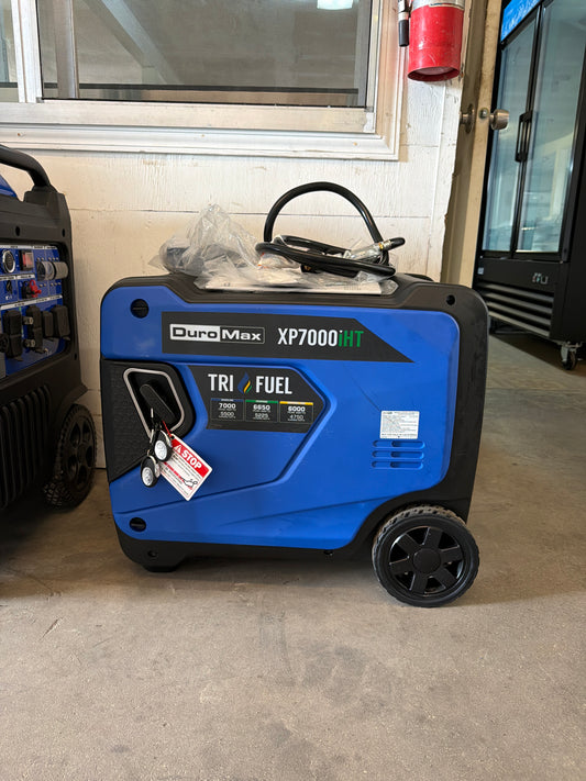 DuroMax XP7000iHT