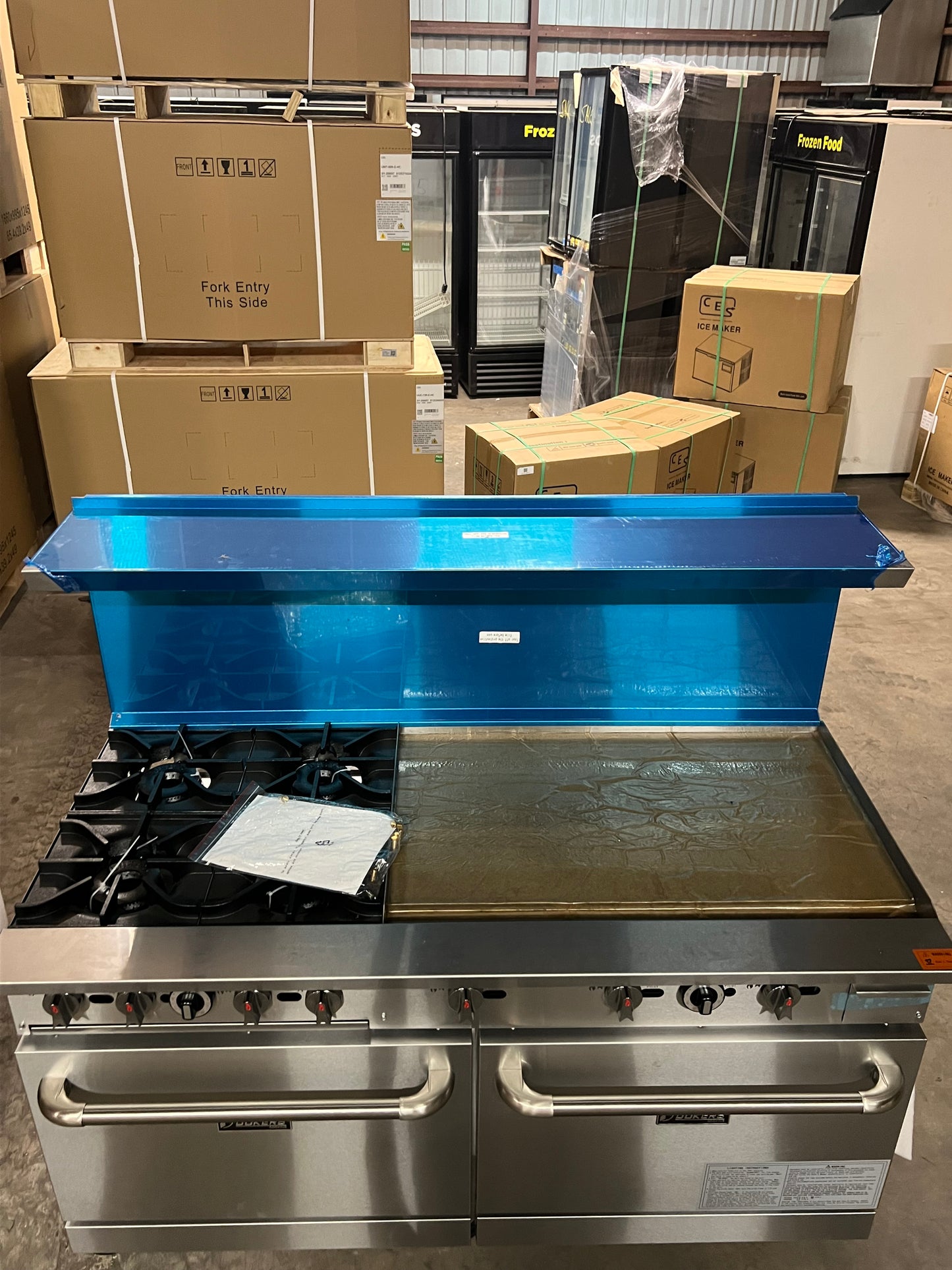 Dukers 60" Stove (4 burner 36" Griddle)