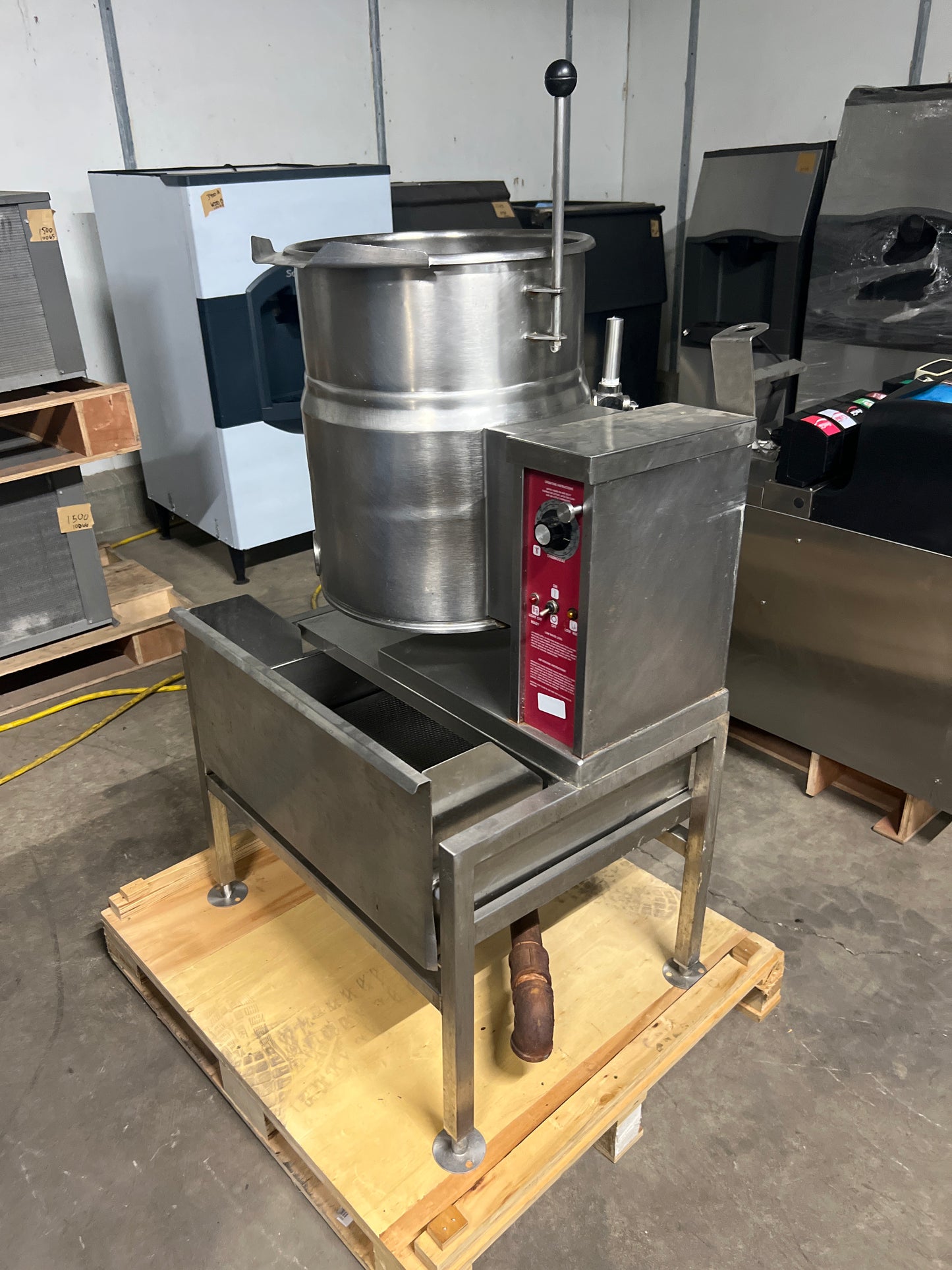 Crown Food Service Equipment Tilt Kettle 10147