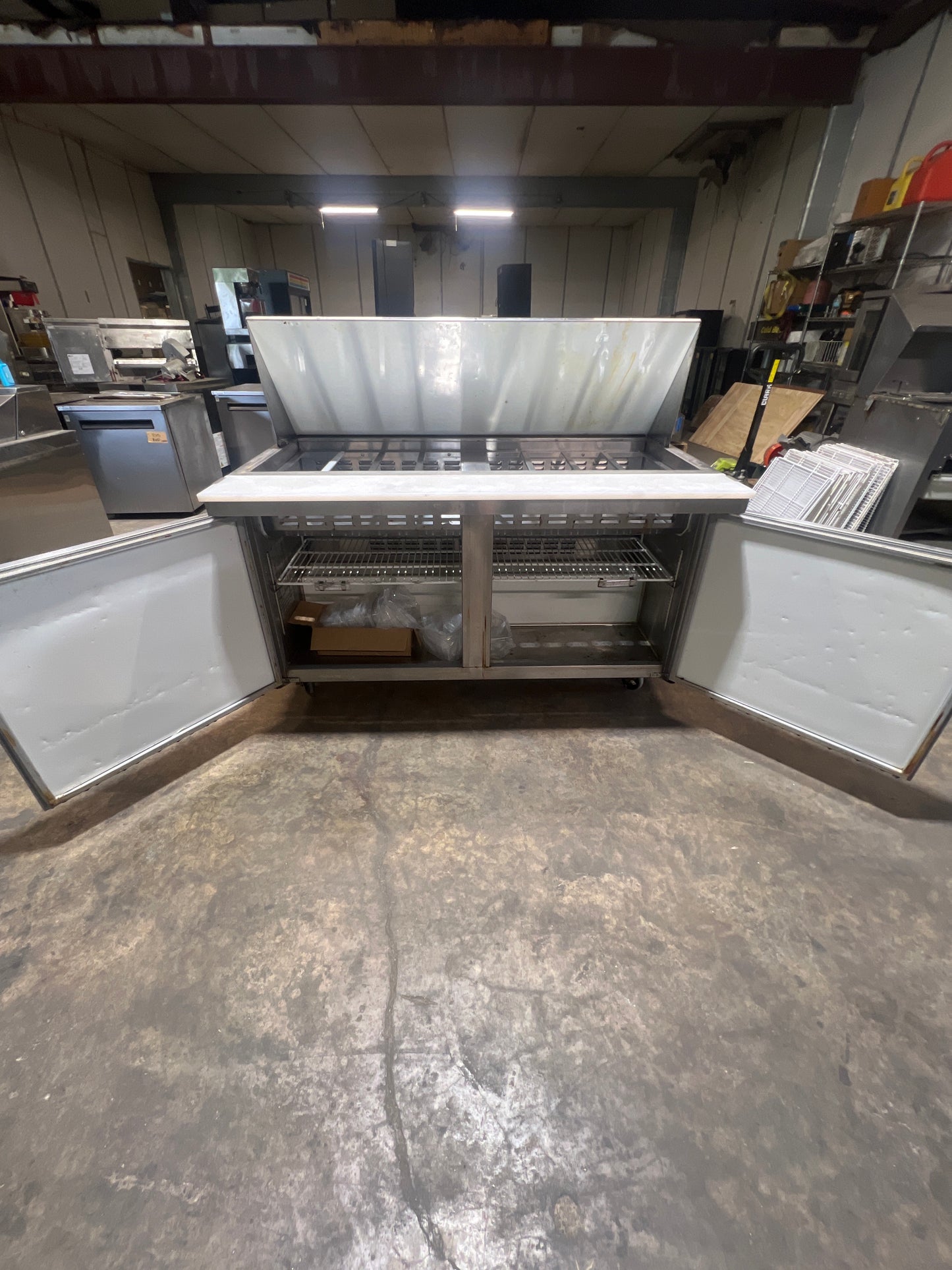 Avantco 60" Prep Station 178APT60MHC - #10024