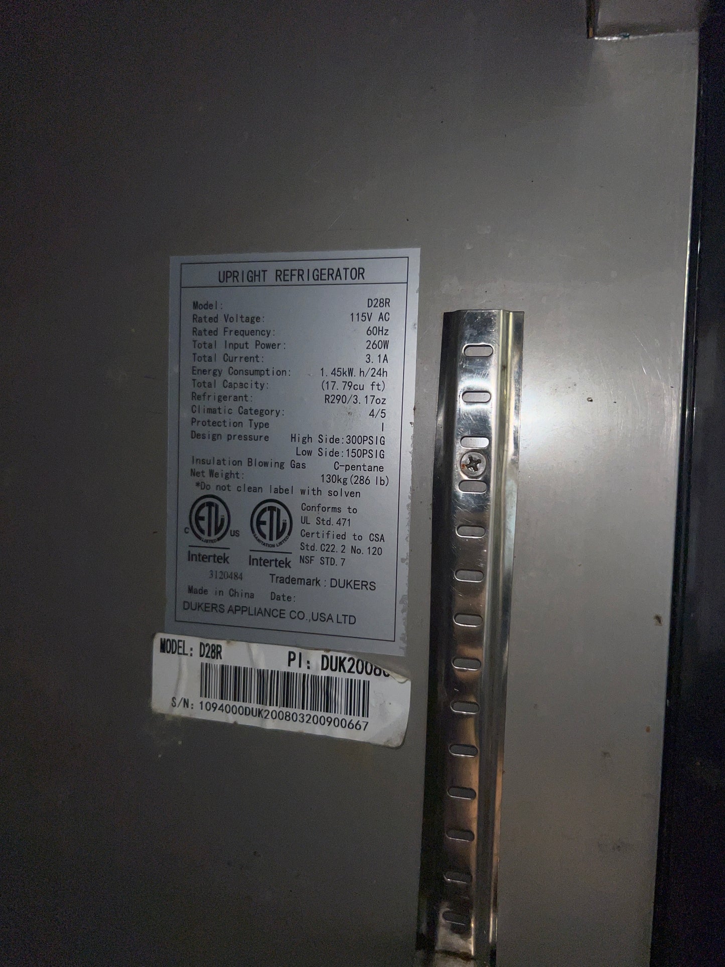 Dukers Single Door Cooler D28R - #10019