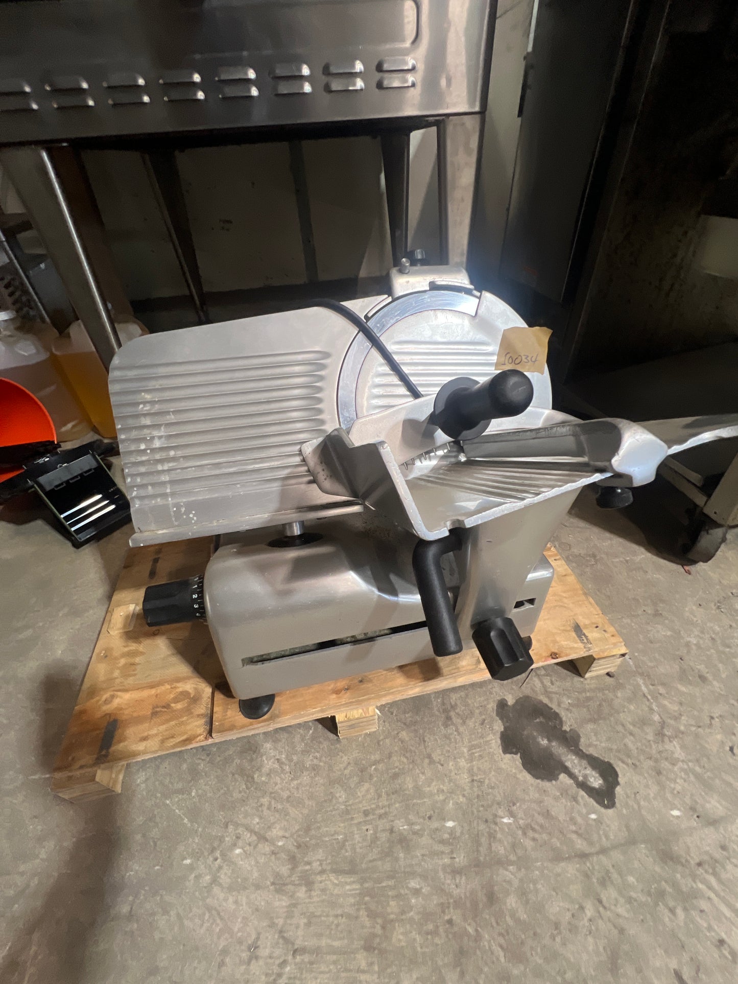 Globe Automatic Slicer - #10034