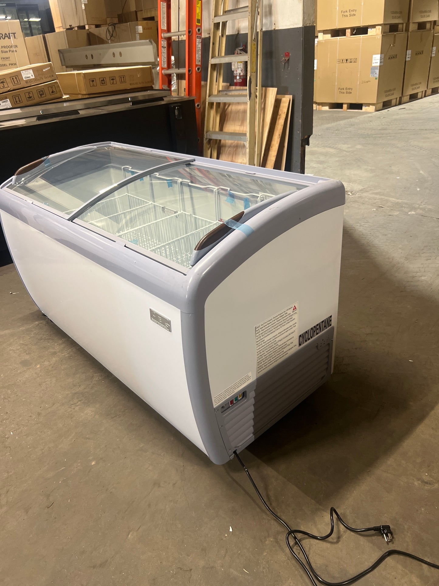 CES 60" Ice Cream Freezer SD-460JY