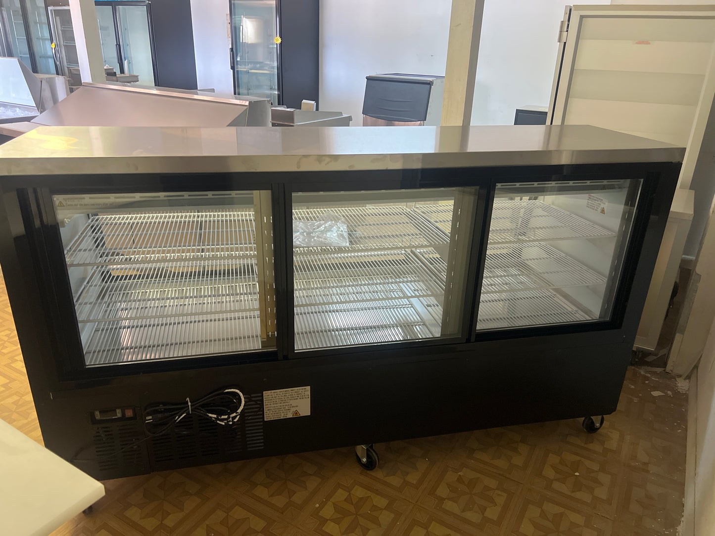 CES 80” Deli Case