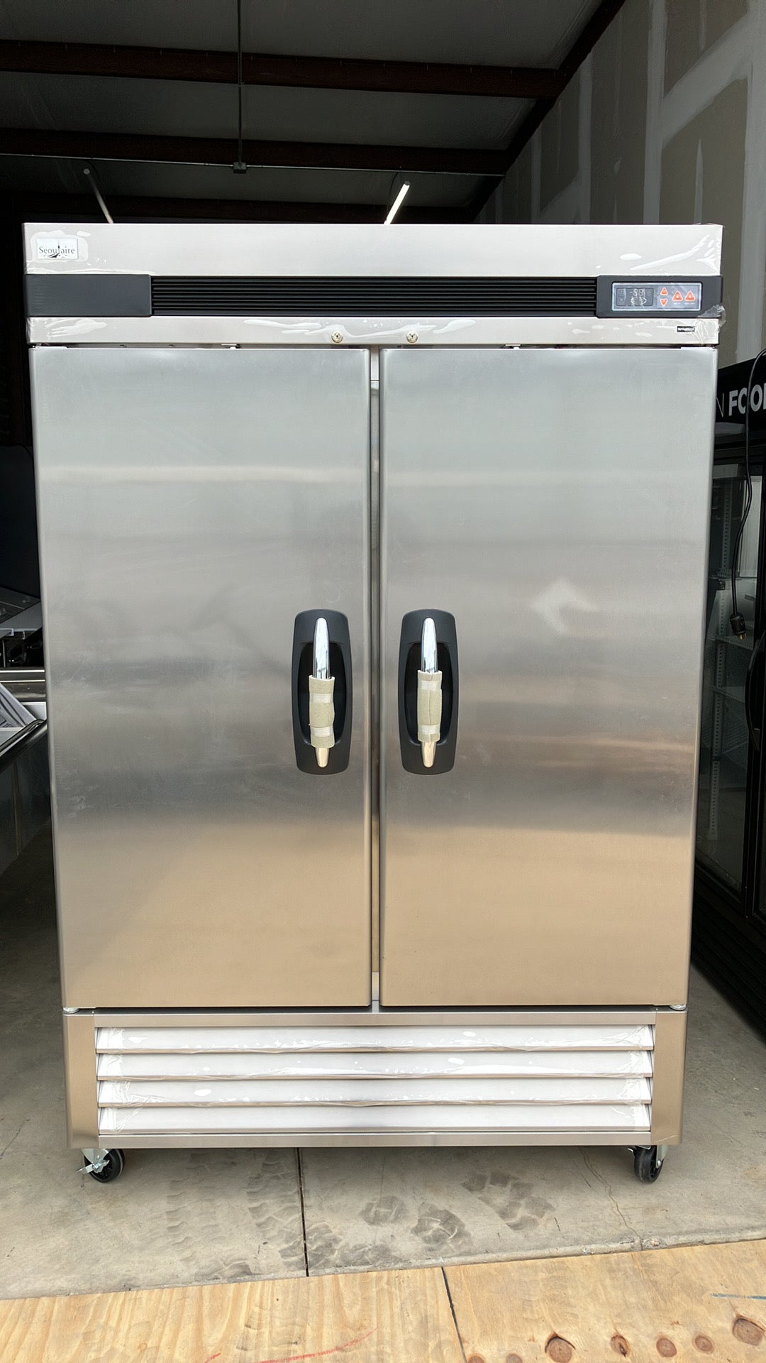 Seoulaire 2 Door Stainless Steel Cooler