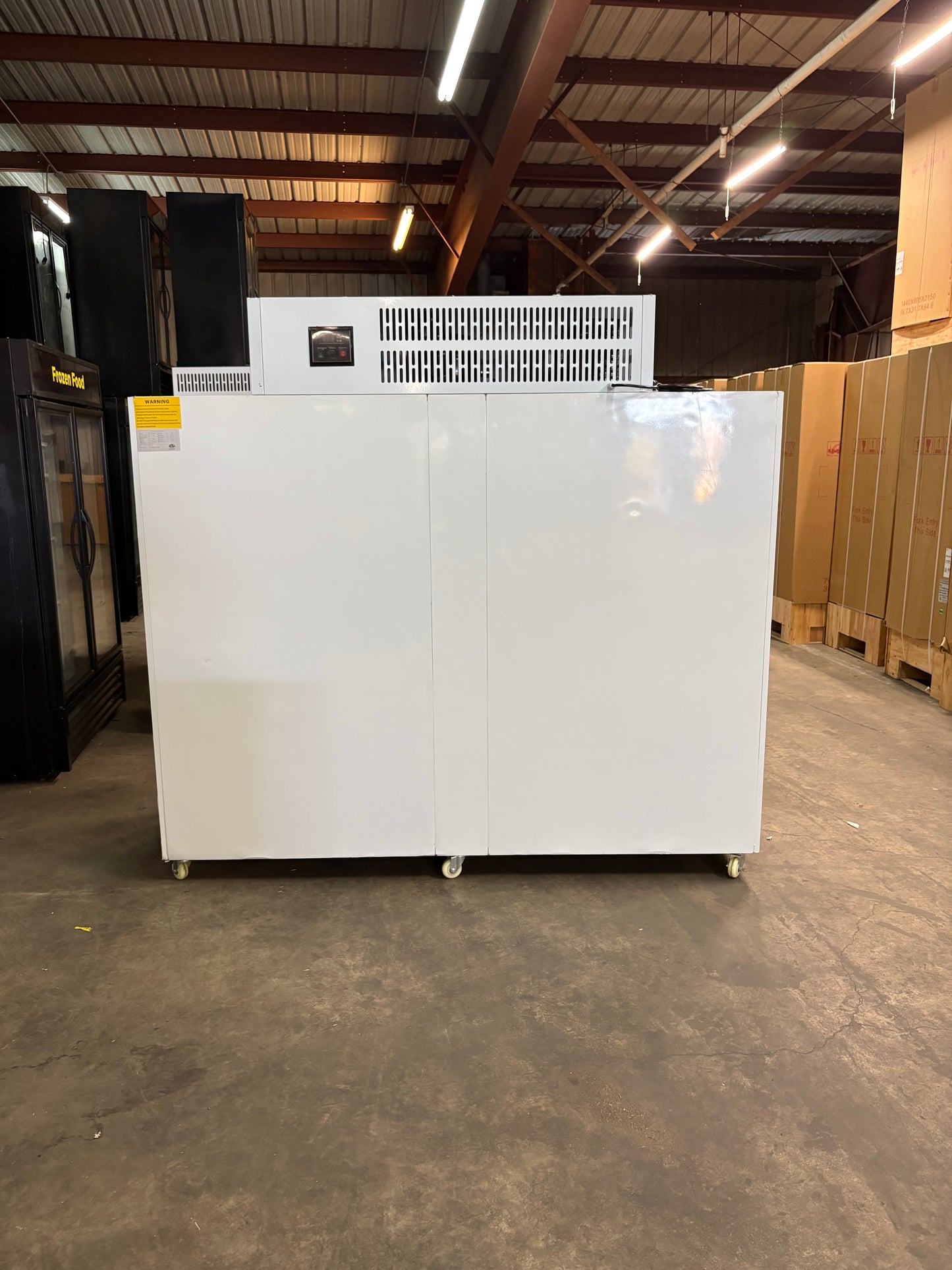 84" Ice Merchandiser HR-CB80S
