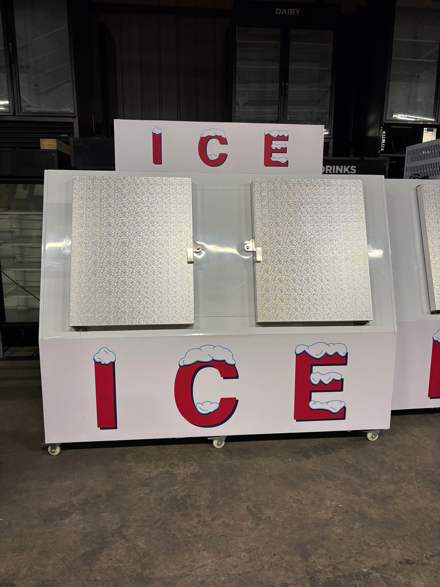 84" Ice Merchandiser HR-CB80S
