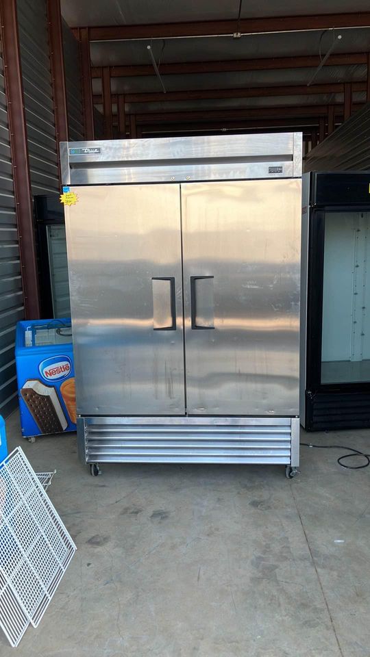 USED True Brand 2 Stainless Steel Door Freezer